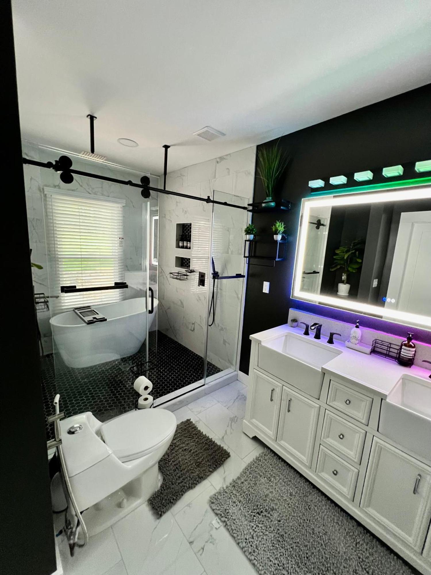 Charming 2Br 2Ba 10 Min Dt Airport By Lsp Homes Atlanta Exterior foto